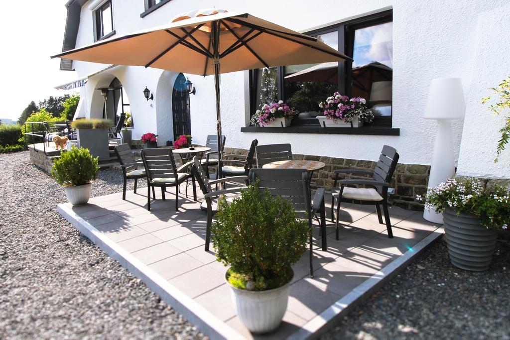Les Alisiers Hotel Nadrin ภายนอก รูปภาพ